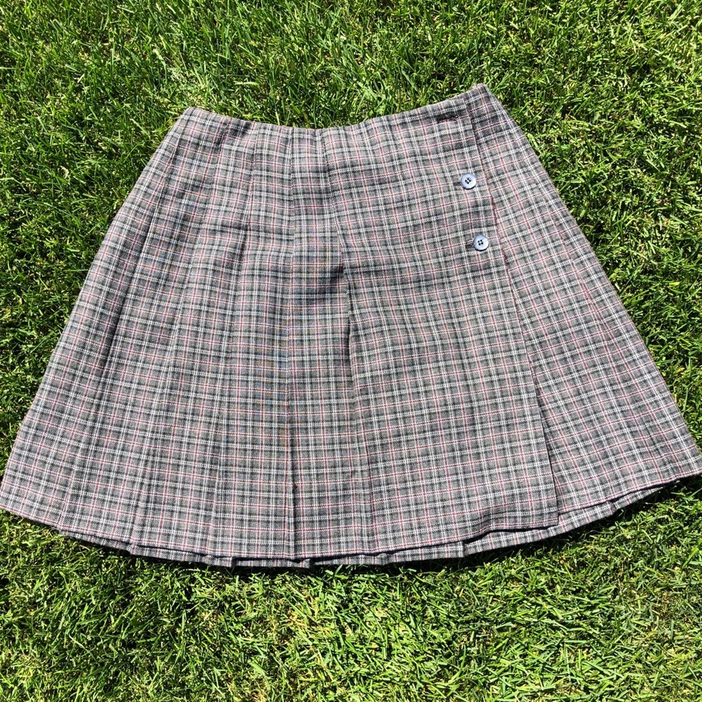 plaid skirt